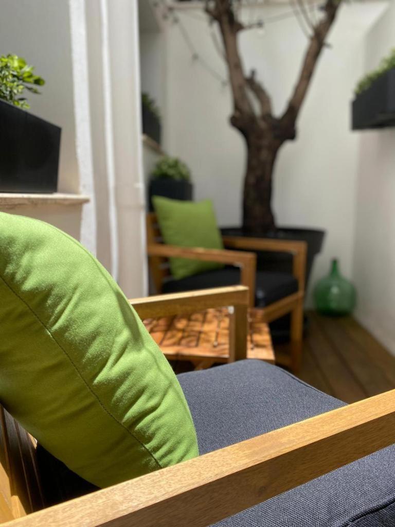 Apartamento San Juan, Parking privado Jerez de la Frontera Bagian luar foto